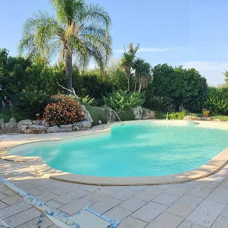 Rosa Podere 28 Alojamento de Acomodação e Pequeno-almoço Palagianello