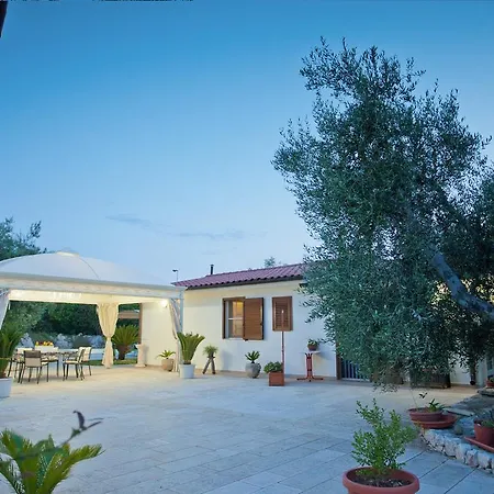 Rosa Podere 28 Palagianello