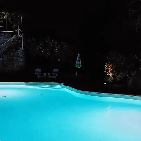 Rosa Podere 28 Bed & Breakfast