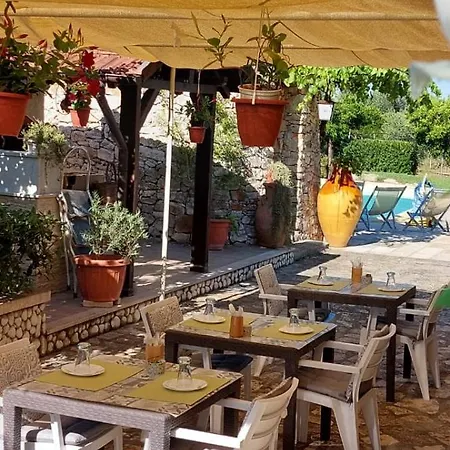 Rosa Podere 28 לינה וארוחת בוקר Palagianello